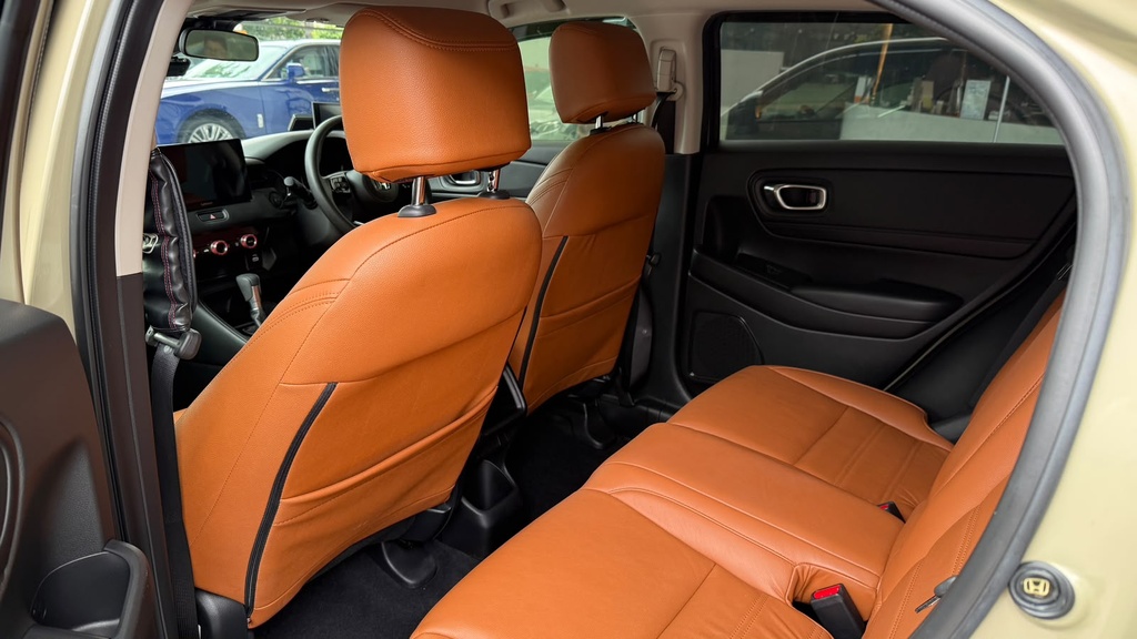 3029G-rear seat