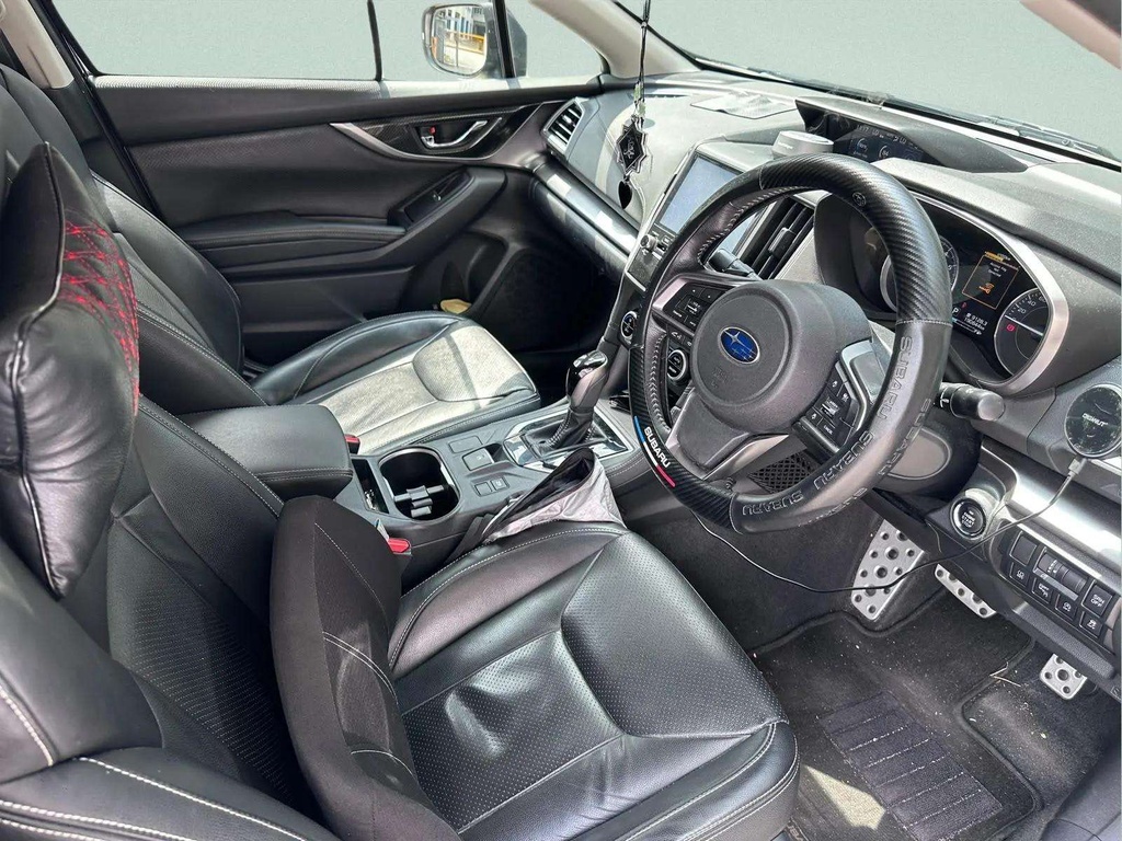 7316T -interior