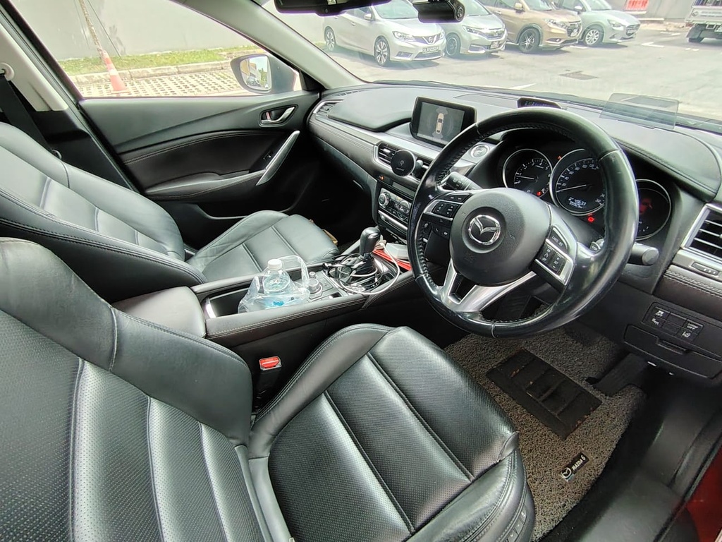 MAZDA 6- 4