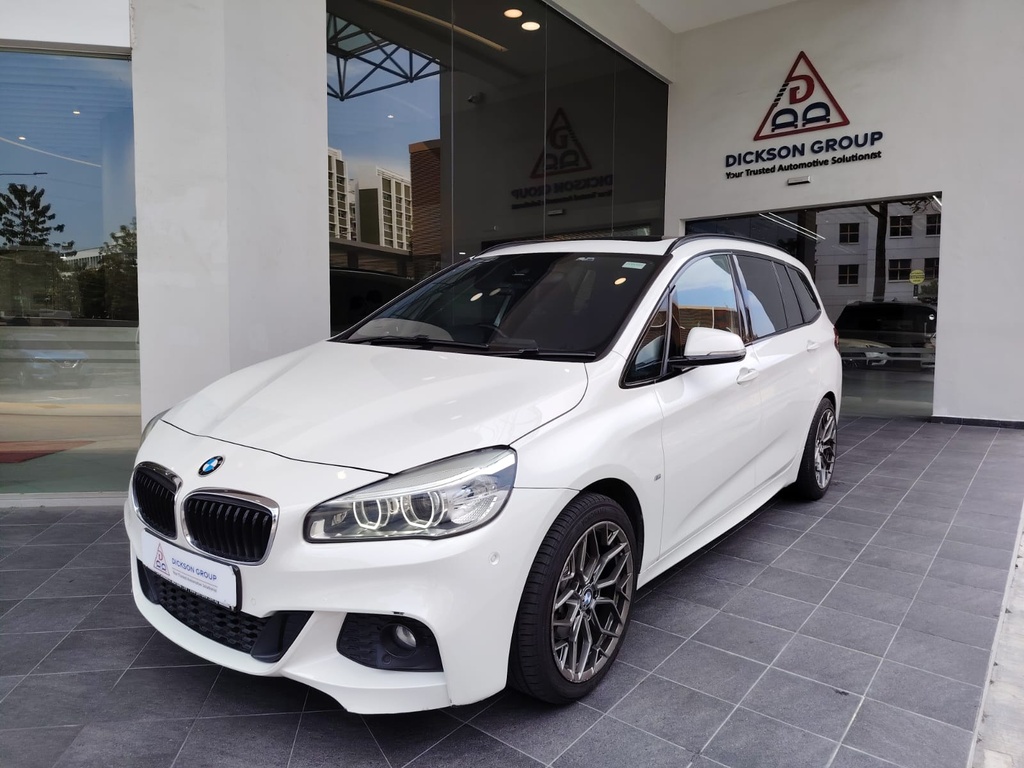 B.M.W. 216D GRAN TOURER LED NAV SR 7 ST MSPORT
