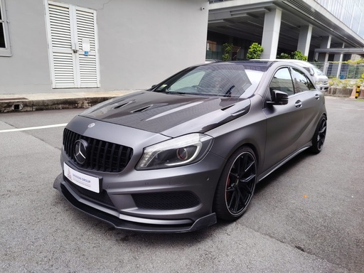 MERCEDES BENZ A250 SPORT (BI)