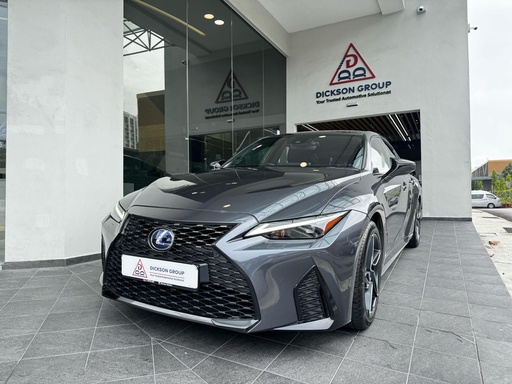 TOYOTA LEXUS IS300H SEDAN LUXURY W/O MOONROOF
