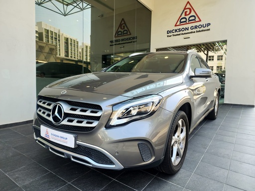 MERCEDES BENZ GLA180 URBAN (R18 LED)